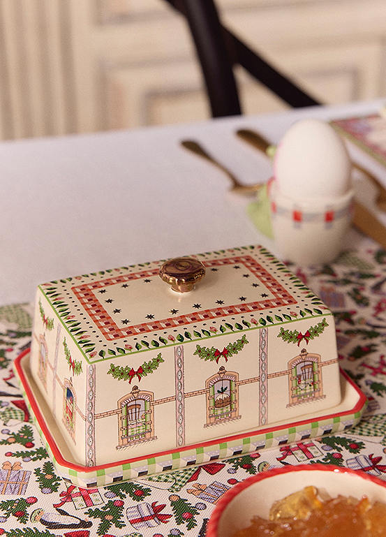 Christmas Ceramic Butter Dish With Lid – 7x5x4 Inches, 3D Embossed Holiday Design, For Butter, Candies, Cookies