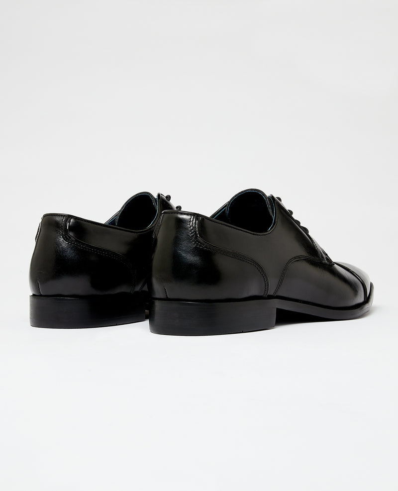 Bonuci Shoe - Black