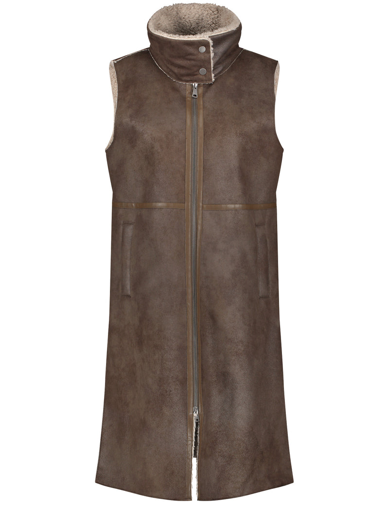 Natural Me Gilet - Brown Patch