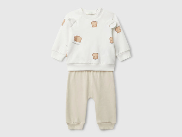 Newborn Tracksuit - Cream/brown