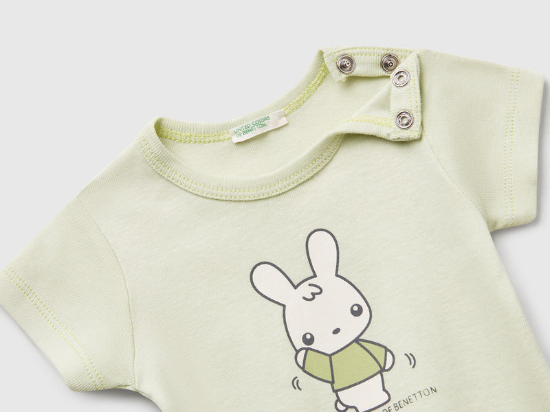 Front Print T-Shirt - Green