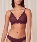 Amourette Charm Bra - Deep Burgundy