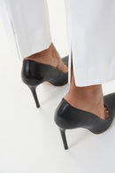 Straight Pull On Trouser - Vanilla