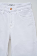 True Cropped Slim Jean - White