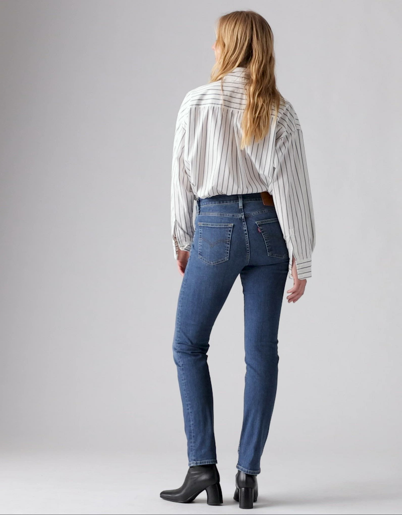 724 High Rise Straight - Chelsea Carbom