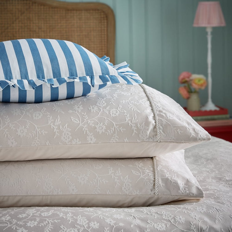 Floral Trail Jacquard Duvet Cover Set - Soft Linen