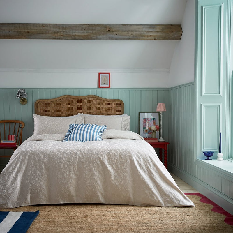 Floral Trail Jacquard Duvet Cover Set - Soft Linen