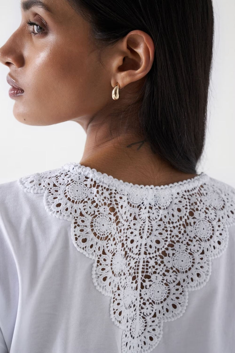 Lace Detail T-Shirt - Pearl