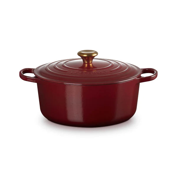 Signature Cast Iron Round Casserole 28cm - Garnet
