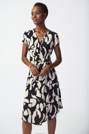 Abstract Print Wrap Dress - Black/moonstone