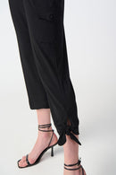 Cargo Pockets Jogger - Black