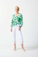 Abstract Front Tie Top - Green/vanilla