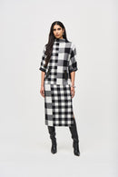 Plaid Jacquard Knit Jumper - Black/vanilla