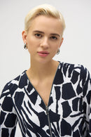 Tropical Fit Flare Tunic - Vanilla/midnight Blue