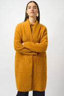 Feather Yarn Coat - Medallion