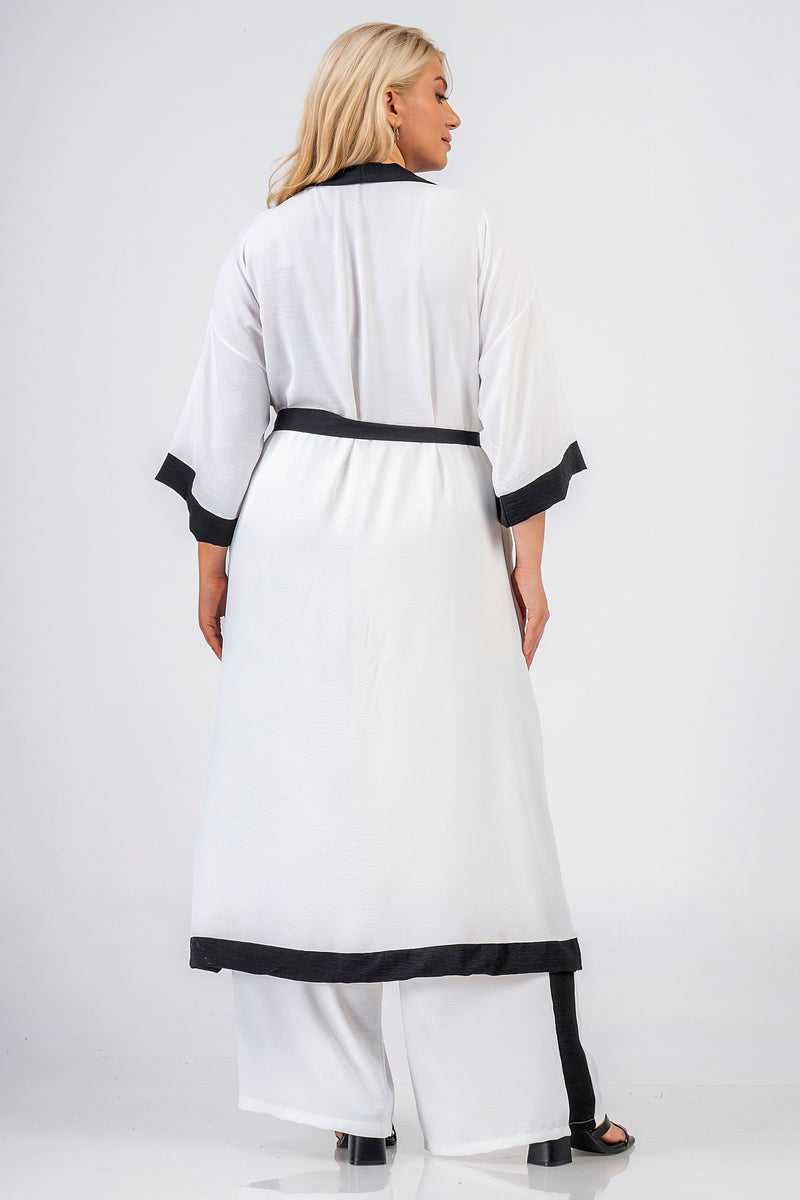 Coat with trim - White