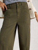 Aubrey Barrel Trouser - Khaki Green