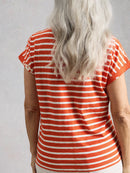 Nelly Notch Neck Tee - Red