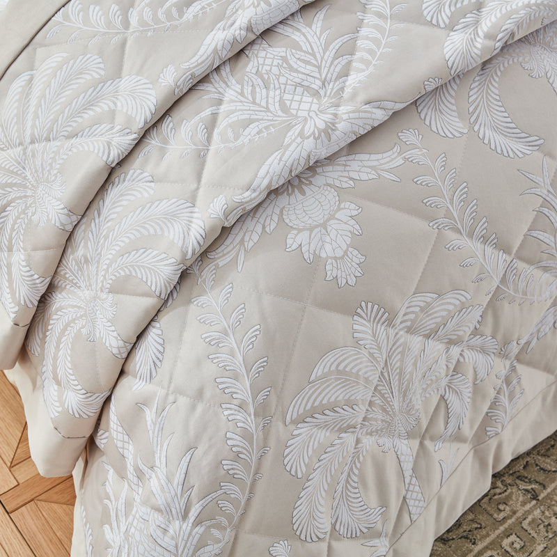 Avalon Bedspread - Natural