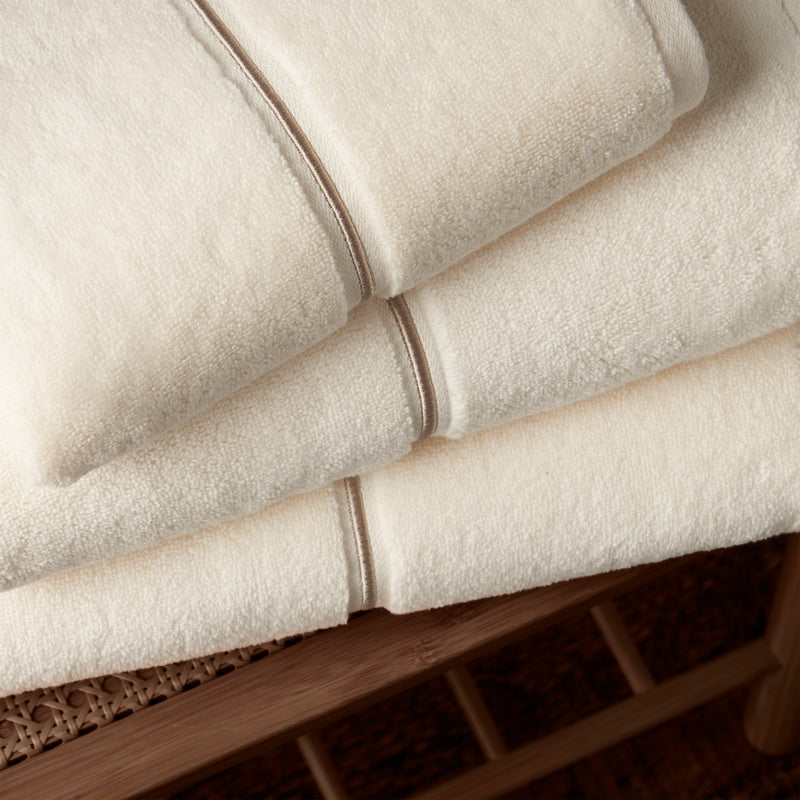 Zero Twist Satin Stitch Towels - Cream