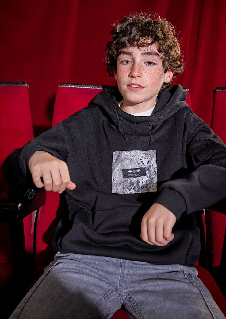 Contrast Jumper - Black