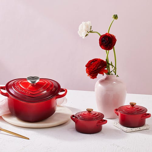 Petite Casserole with Gold Heart - Cerise