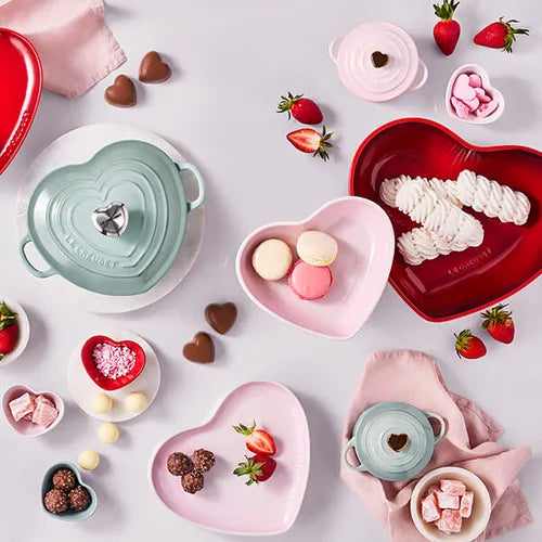 Stoneware Set of 4 Mini Heart Bowls