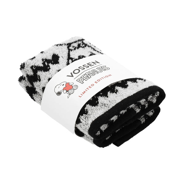Charlie Brown Towel - Black