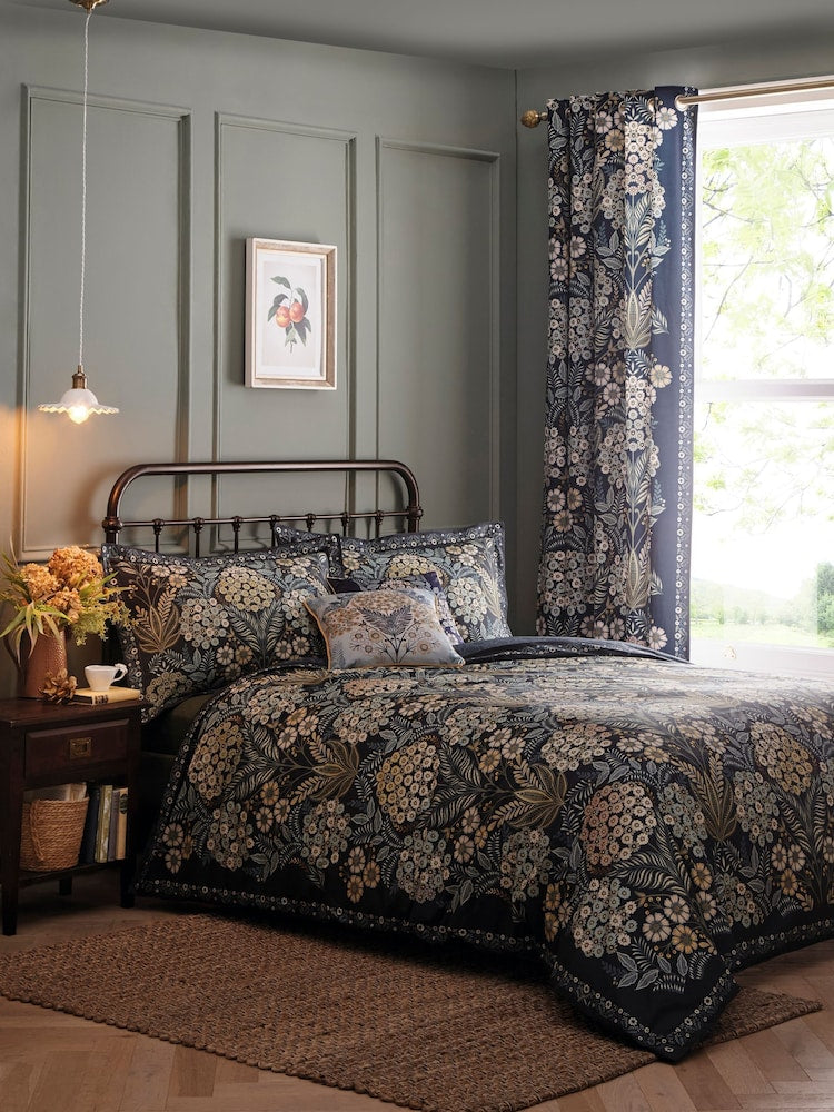 Evelina Navy Duvet Cover Set - Navy