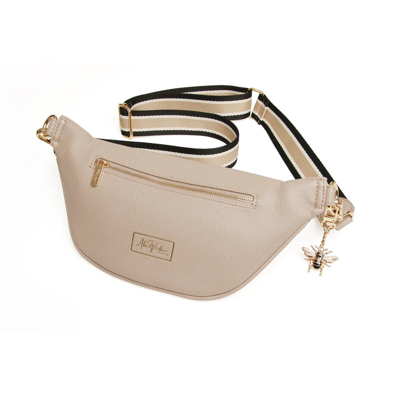 Banana Crossbody - Stone