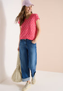 Minimal V-Neck Shirt - Glazed Apple Red