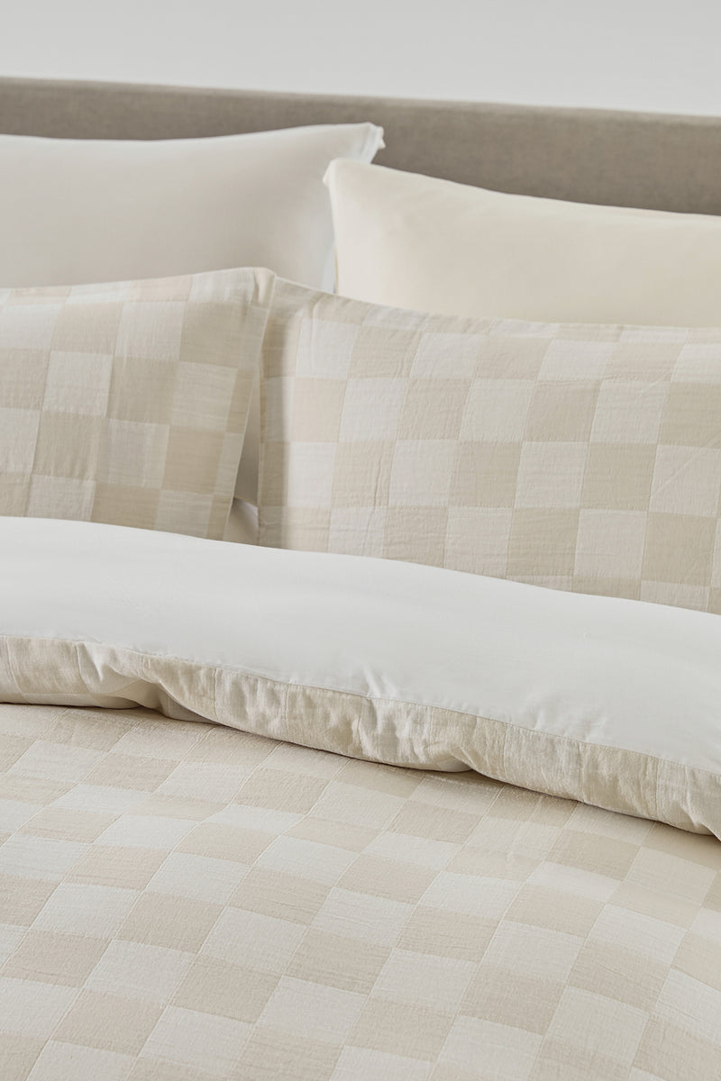 Chilled Checkerboard Duvet Cover Set - Cream