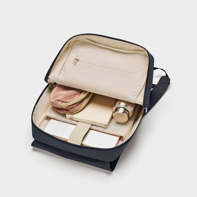 Nuitée Backpack Dark Blue & Silver