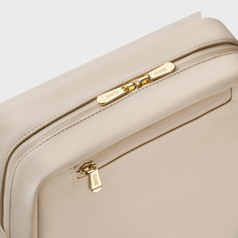 Nuitée Petite Backpack - Beige & Gold
