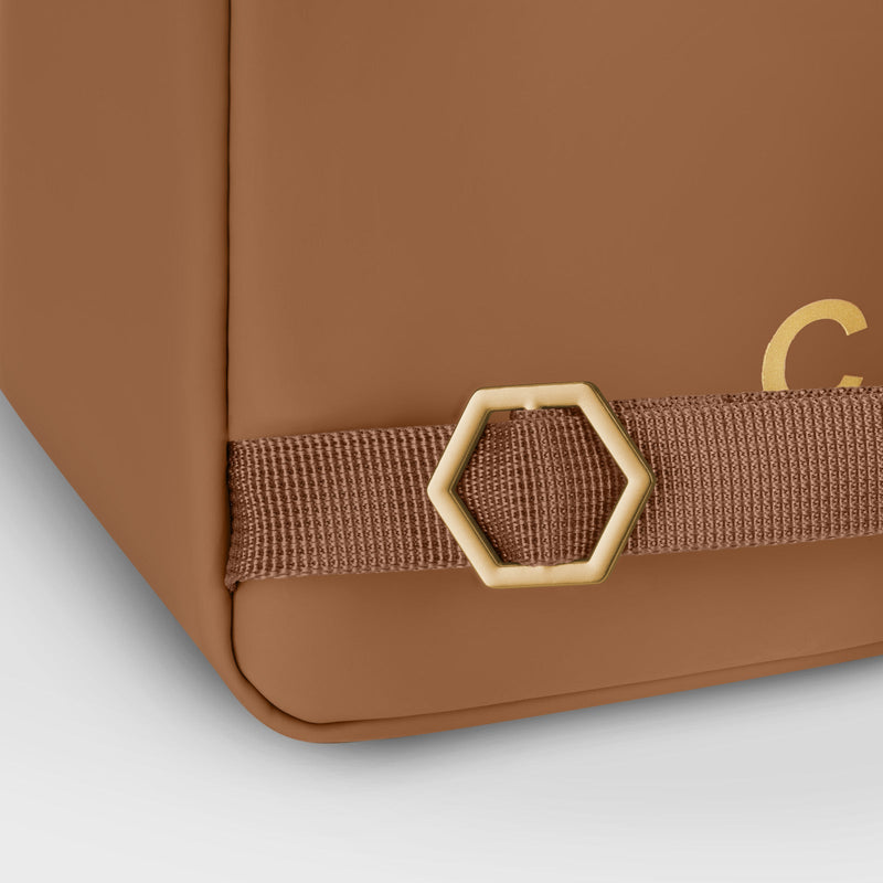 Nuitée Petite Backpack - Camel & Gold