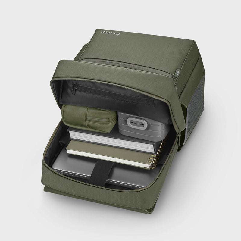 Royale Backpack - Forest Green