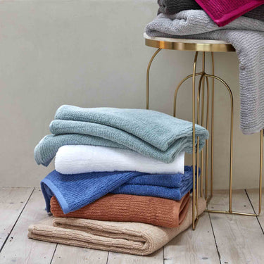Essence Towels - White