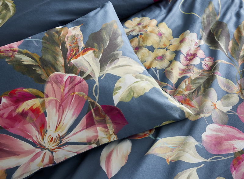 Floral Humming Bird Duvet Cover Set - Navy