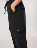 Leisure Cropped Trousers - Black