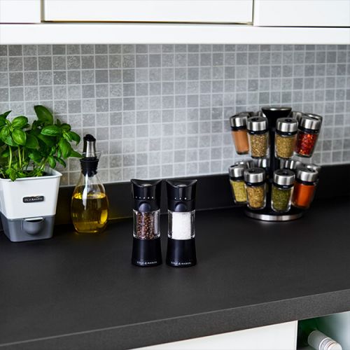 Herb & Spice Carousel Set With 16 Filled Jars