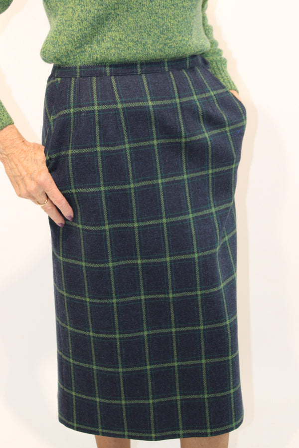 Skirt - Navy/green Check