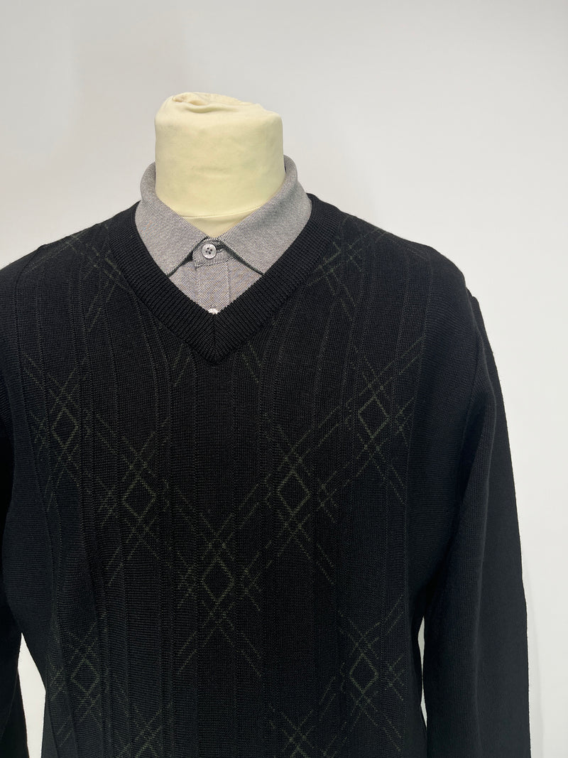 Pattern V-Neck - Black