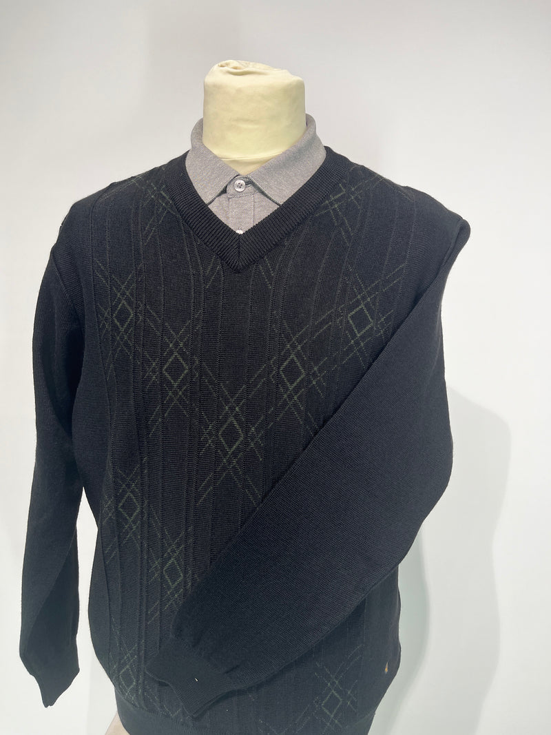 Pattern V-Neck - Black