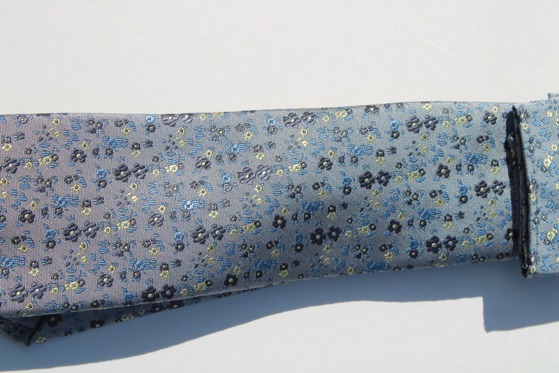 Tie & Pocket Set - Dark Grey