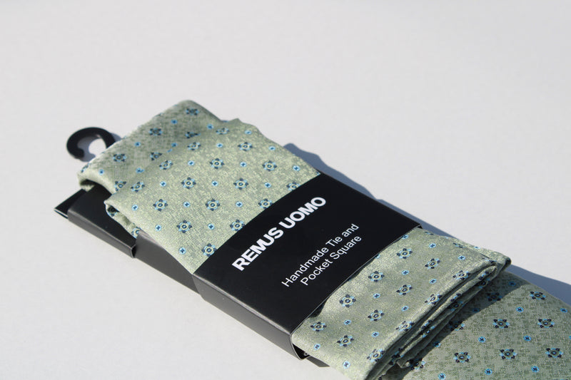 Tie & Pocket Set - Green