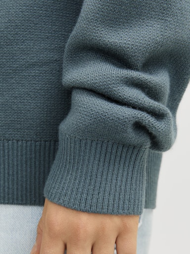 Crew Neck Pullover - Stormy Weather