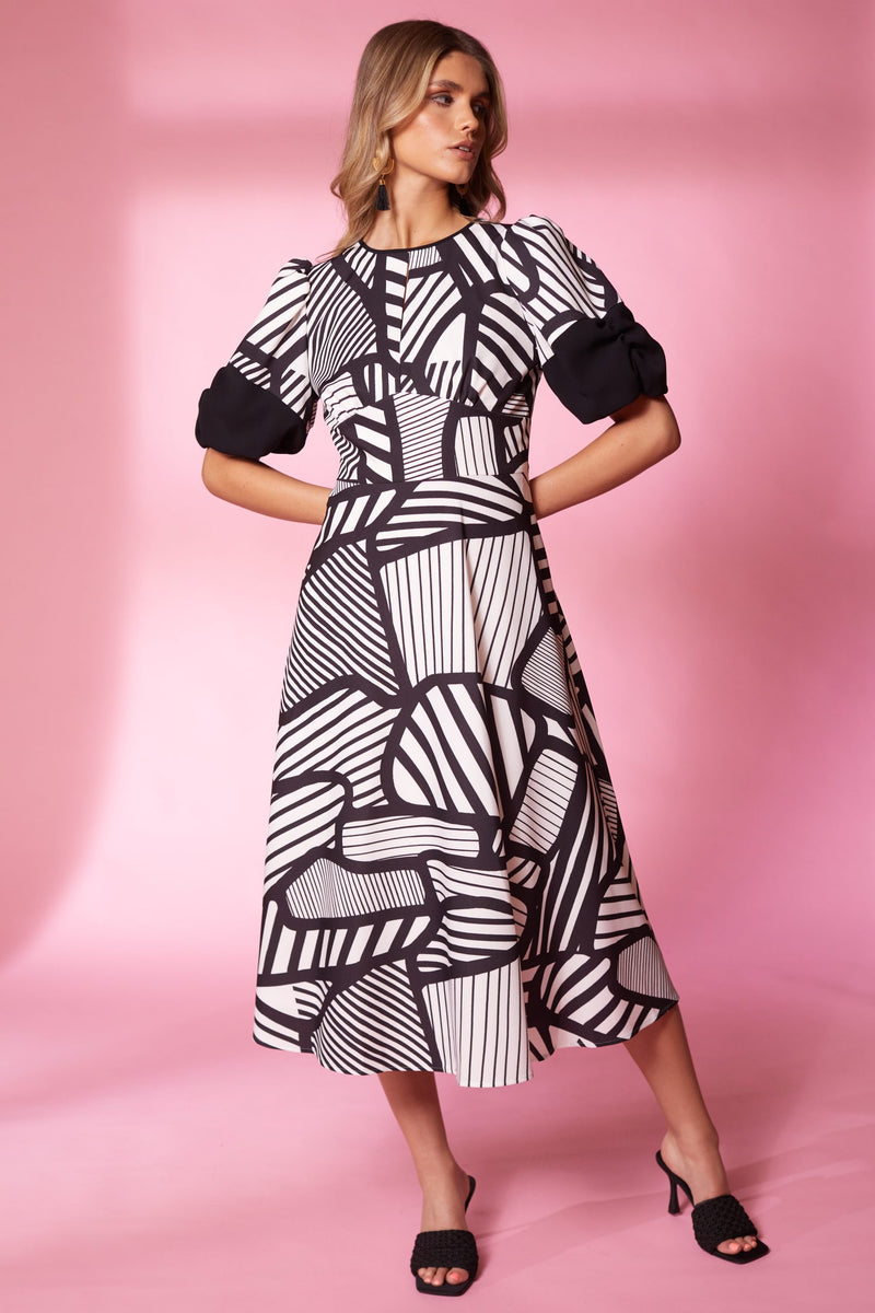 Cutaway Back Print Dress - Black/white