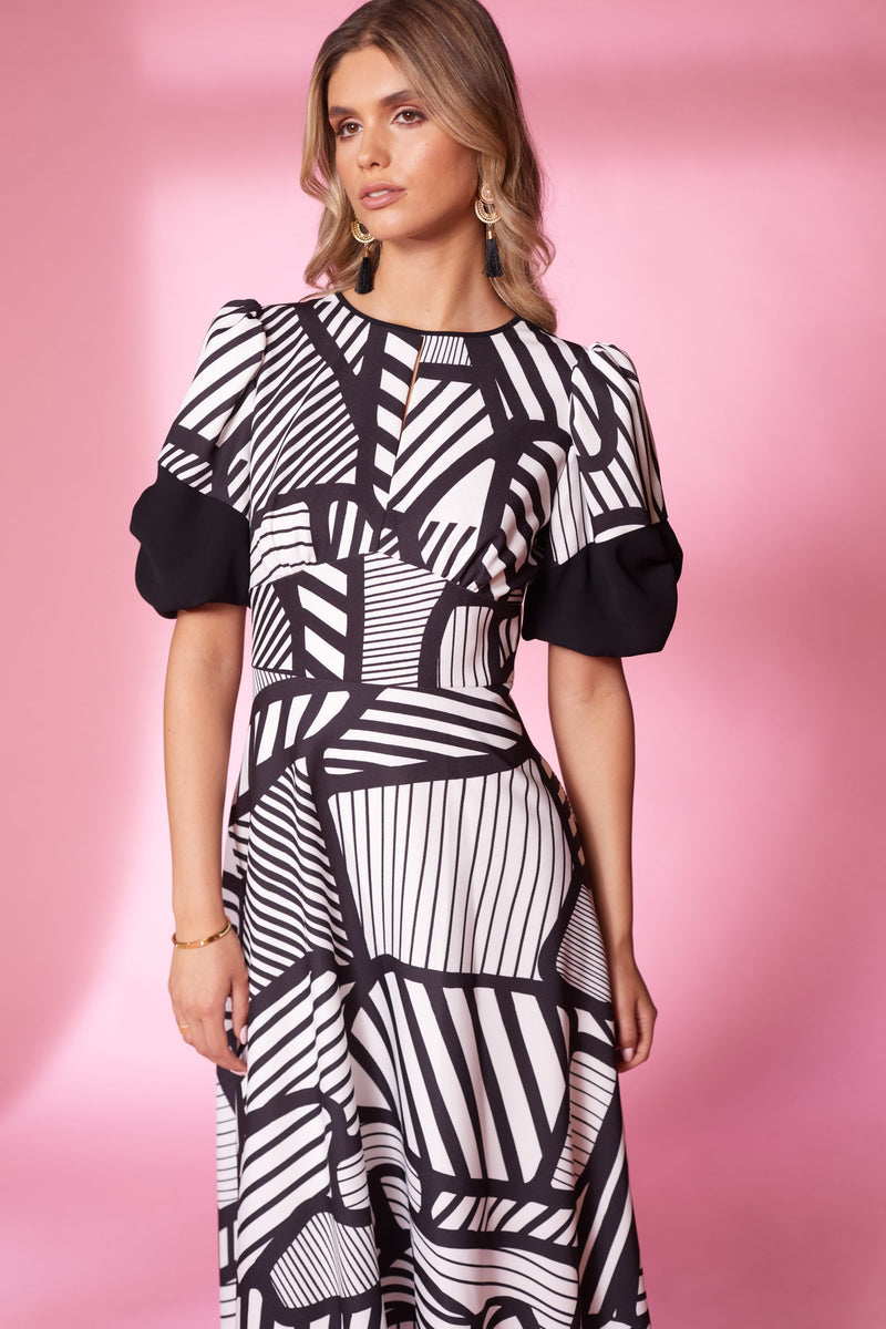 Cutaway Back Print Dress - Black/white