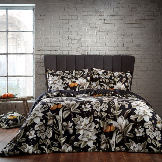 Lavish Noir Floral Printed Piped Cotton Sateen Duvet Cover Set