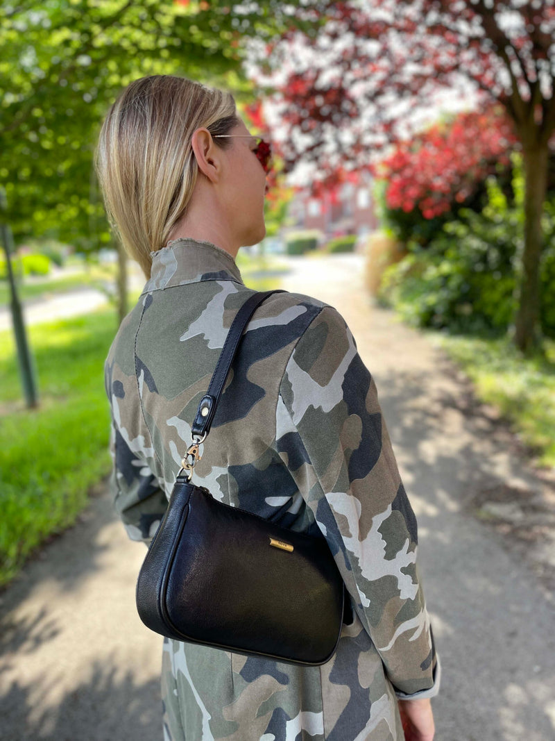 Short Shoulder - Black